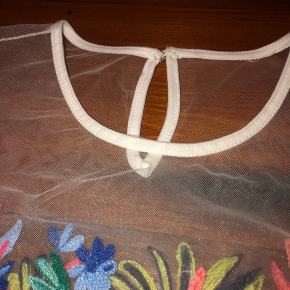 Shirt - Picture 2 of 3